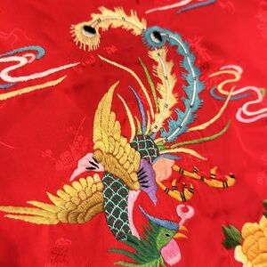 Authentic VINTAGE embroidered japanese style kimono housecoat